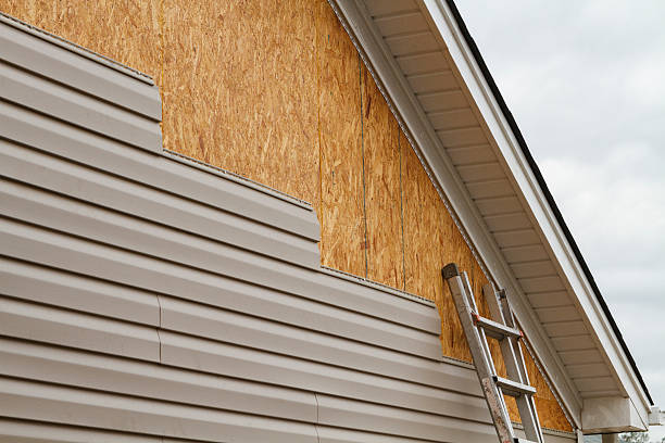 Professional Siding Installation technician working in Langhorne, PA